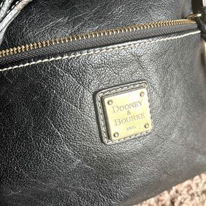 Doone & Bourke Black Leather Crossbody Purse